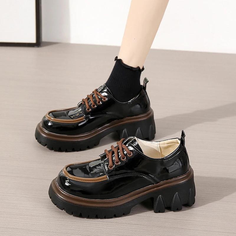 Fashion Shoes for Women 2024 Autumn Winter New Chunky Heel Platform Lace-up Women's Boots Fashionable Round Toe Motorcycle Boots