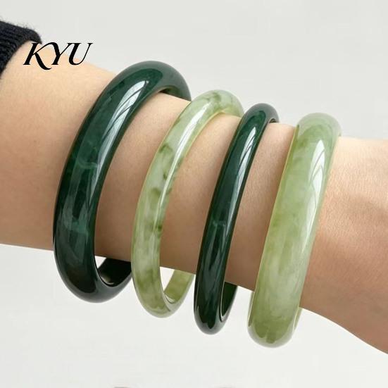 Casual Retro Style Accessory 4 Pcs Resin Bangles Bracelets for Women, Chunky Wide Lightweight Jewelry Her Statement Bangle Set, Stackable Wristband
