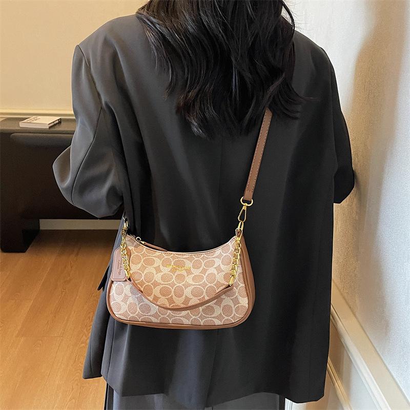 Shoulder Bag, Crossbody Bag, Armpit Bag, Retro Autumn and Winter New Small Bag, Women's Popular Versatile Printed Foreign Style Handbag