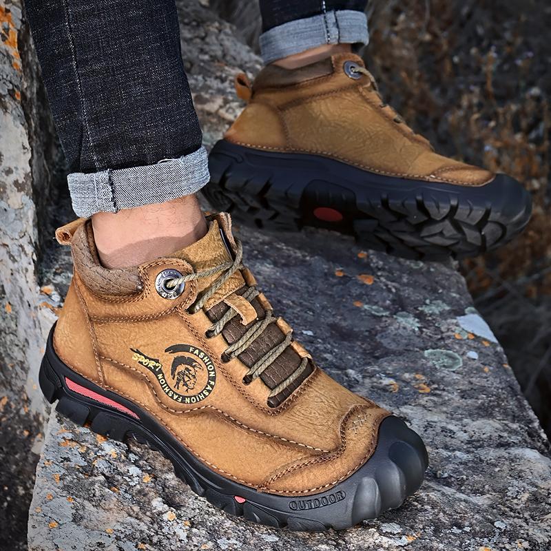 Men's Hiking Boots High Top Leather Plush Outdoor Cotton Shoes Large Size 39-46