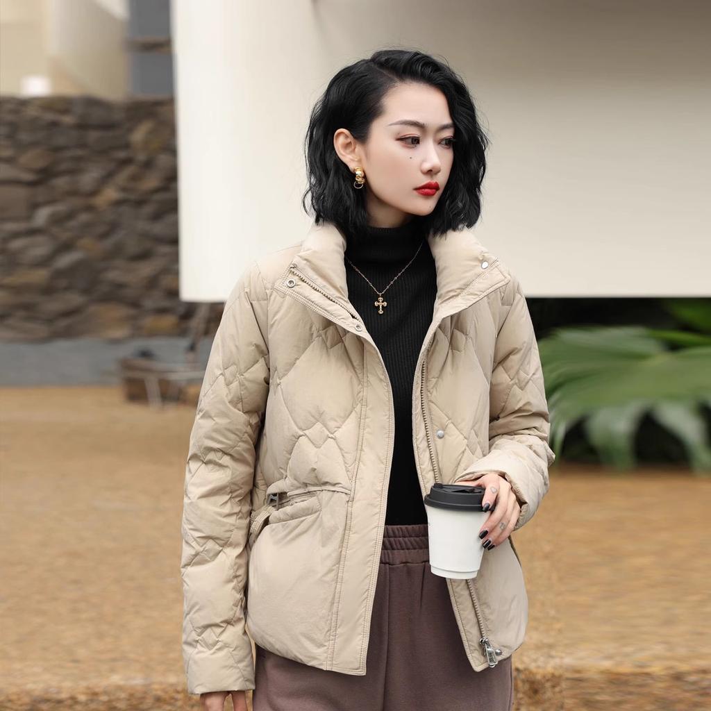 Fashion new duck down loose casual stand-up collar short down jacket light and warm and light temperament jacket women