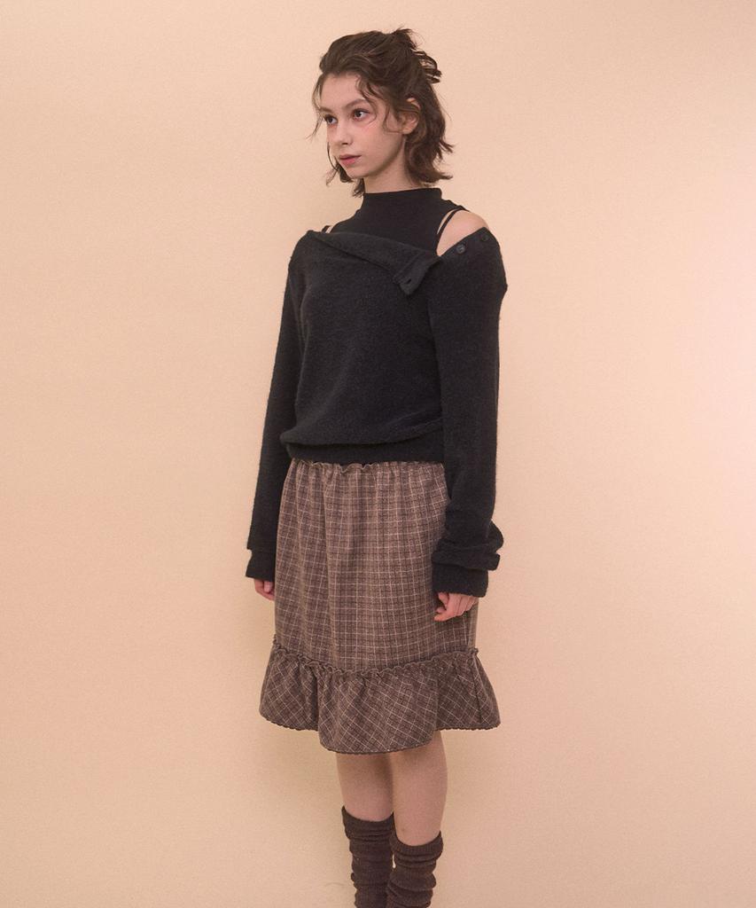 BELLIALEU Fuzzy Boat Neck Knit-Black