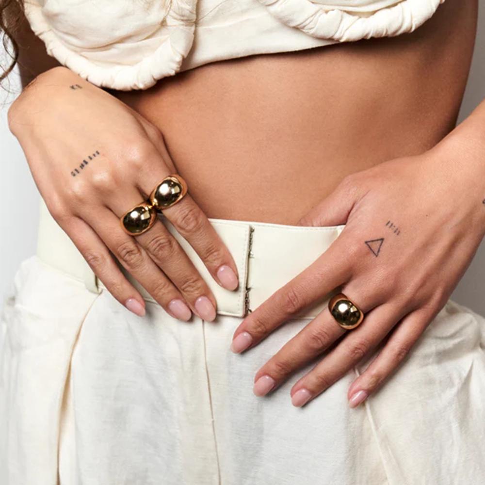 Youthway Новое Преувеличенное кольцо-шар из нержавеющей стали для женщин Металлическая текстура Трендовое Романтичное Водонепроницаемое Ювелирное изделие Подарок для Гала-вечера