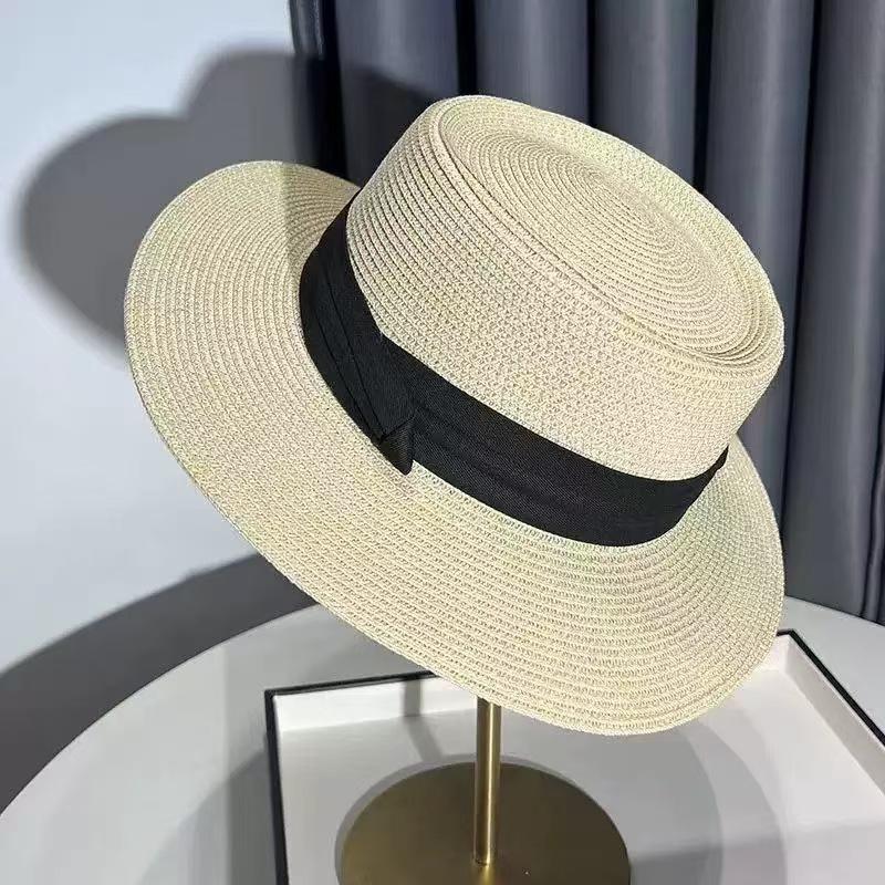 Sweet and colorful butterfly ribbon straw hat for women, summer seaside vacation style, large brim sun protection hat, foldable hat