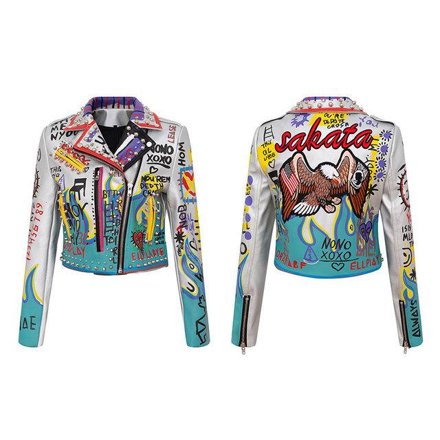 Весенние короткие кожаные куртки с рисунком черепа в стиле граффити для женщин в стиле панк, тонкая уличная одежда с заклепками, мотоциклетные куртки, пальто