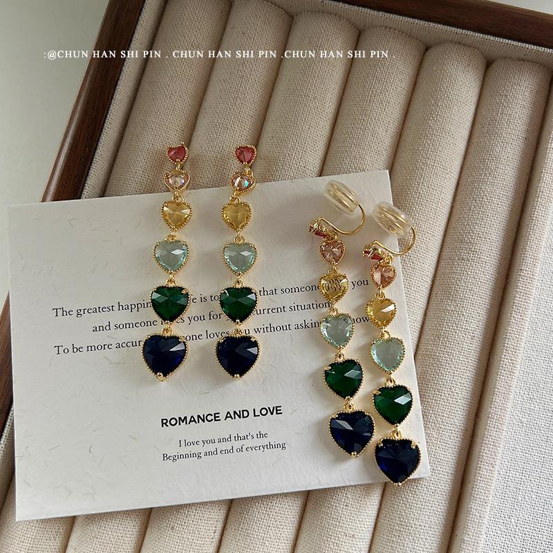 Niche color love zircon earless ear clips long super fairy temperament earrings light luxury high-end peach heart earrings
