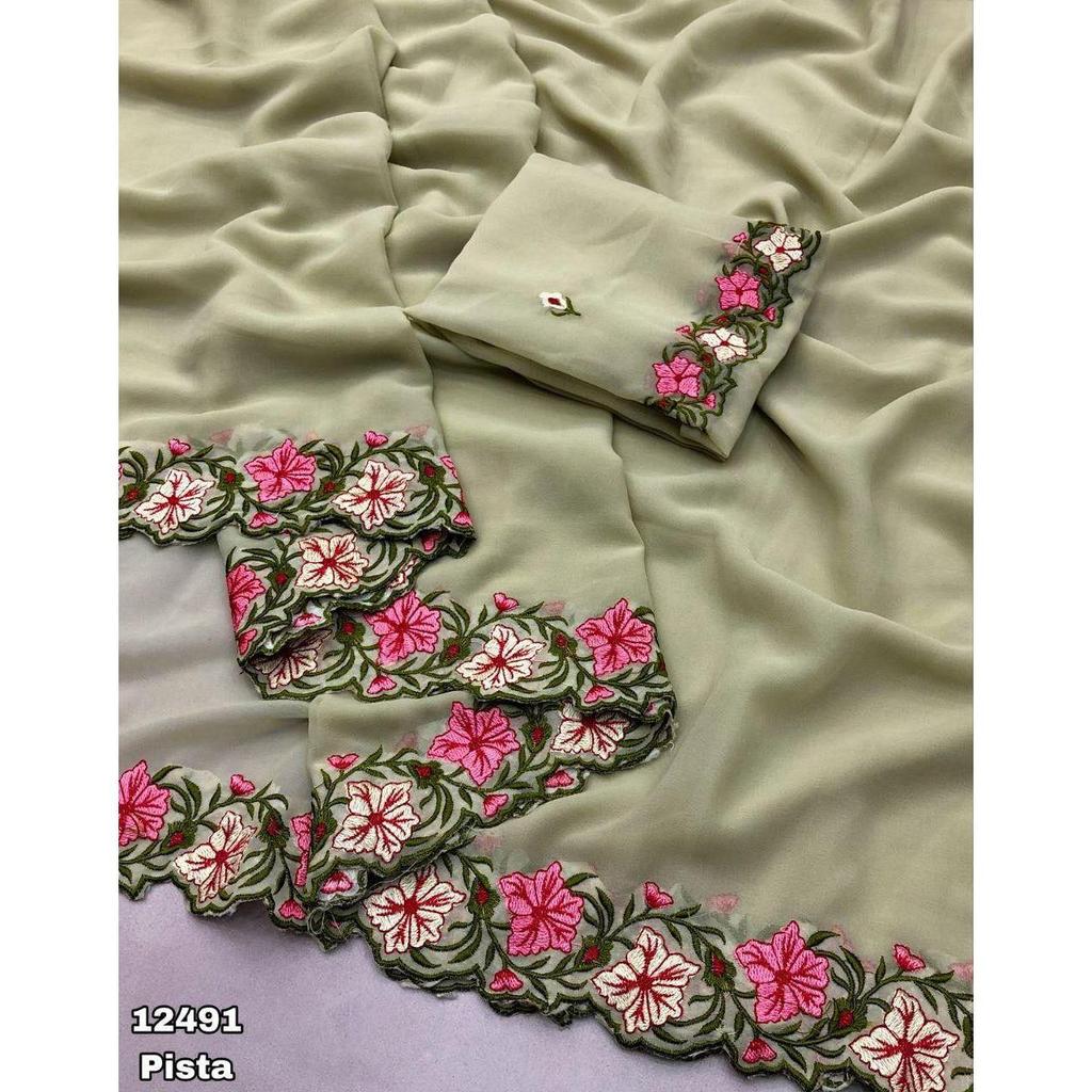 Новая коллекция сари из многониточных тканей Pastel Range запущена в производство с новым цветом