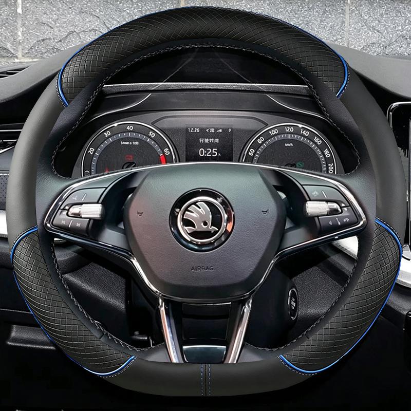 Ручная прошивка чехла на руль автомобиля для Skoda Karoq sport Karoq Scala 2024 Сделай сам Мягкая замшевая кожа Салон автомобиля