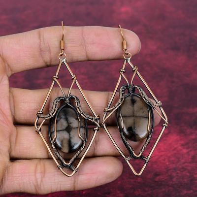 Серьги с киастолитом Серьги с драгоценными камнями, обернутые медной проволокой Ручная работа Уникальные украшения