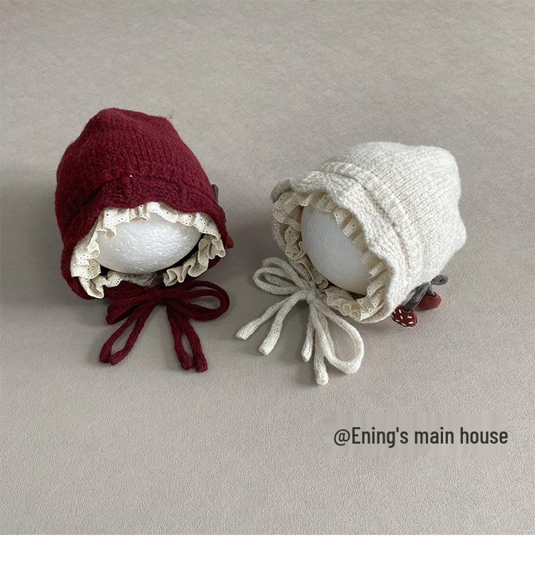 Теплая зимняя шерстяная шапка-ушанка с вязаным кружевным декором для девочек и малышей