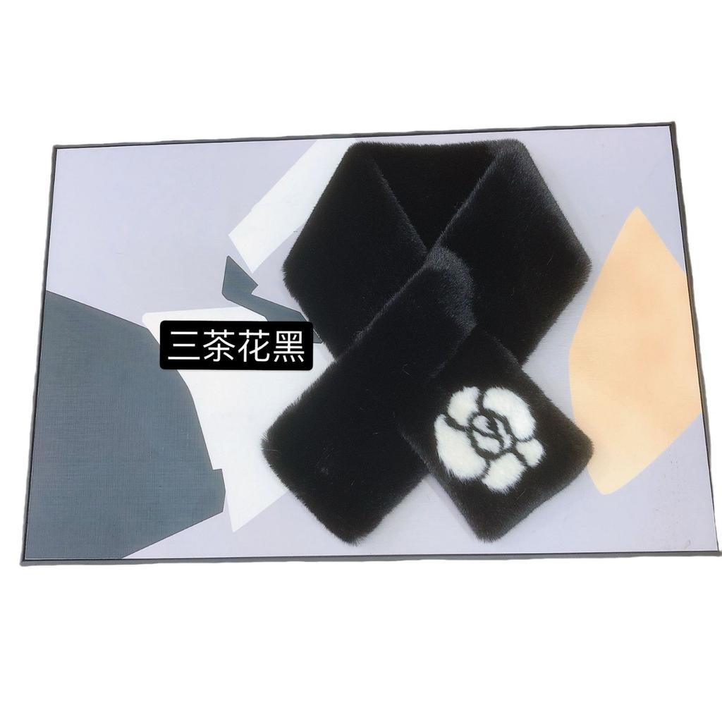 Camellia Imitation Rabbit Fur Scarf 23 Winter Fashionable and Elegant Women's Warm Neck Cover Neck Protection Small Fragrant Wind Scarf