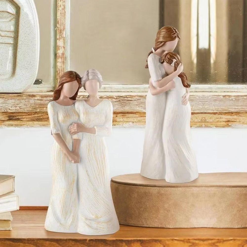 Resin Craft Mom Hug Daughter Sculptures Elegant Family Sculpture  Birthday Gift