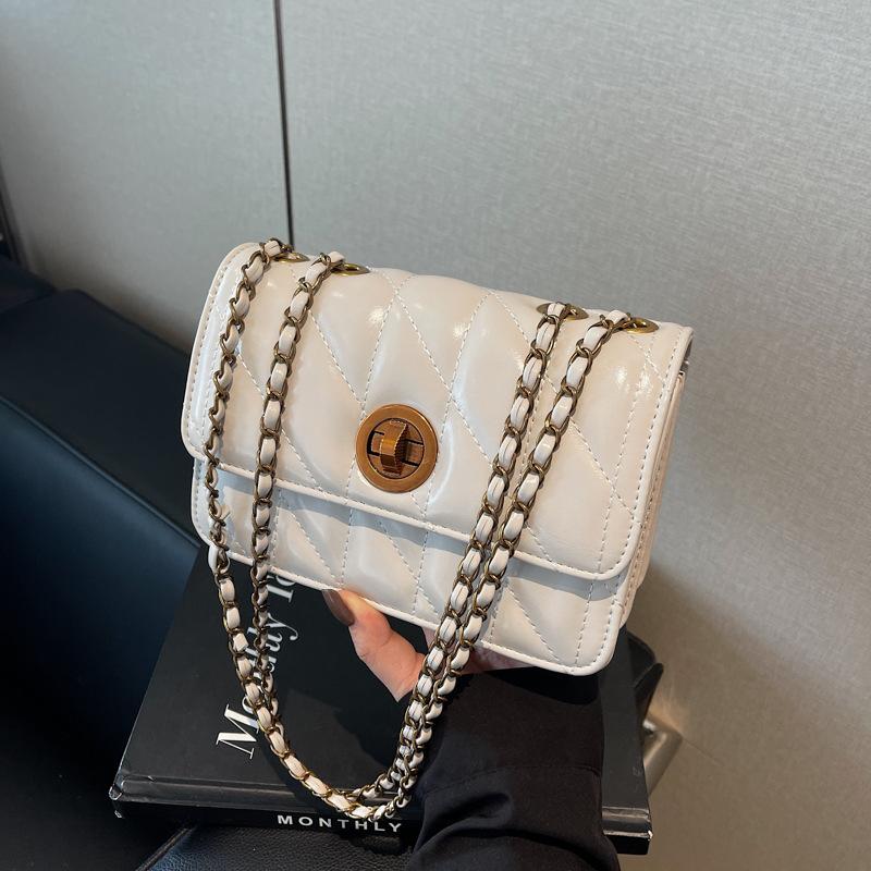 Сумка-цепочка ромбовидной формы женская новая популярная универсальная на плечо, мессенджер, высококлассная дорожная маленькая квадратная сумка