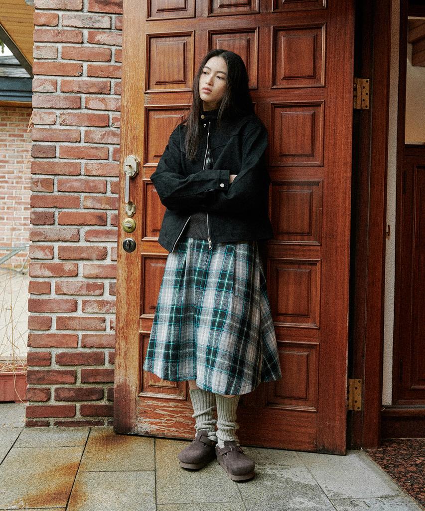 Belloel Check Pleated Midi Long Skirt Black
