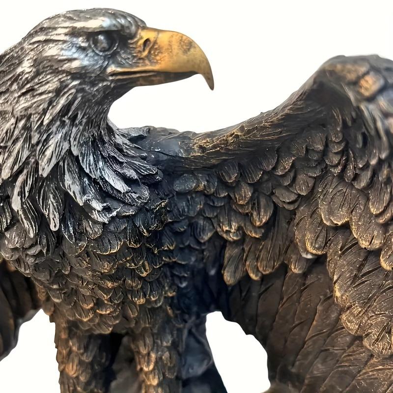 1 шт. Статуэтка Орла Скульптура из Смолы Реалистичная Фигурка Орла с Вытянутыми Когтями Расправленными Крыльями Декор для Офиса Готический Подходит для Кабинета