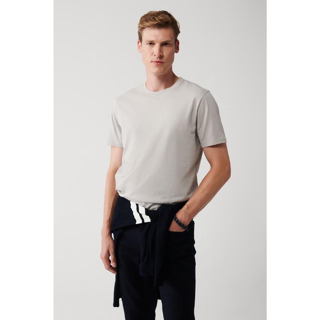 Мужская черная дышащая футболка с круглым вырезом стандартного кроя из 100% хлопка E001000