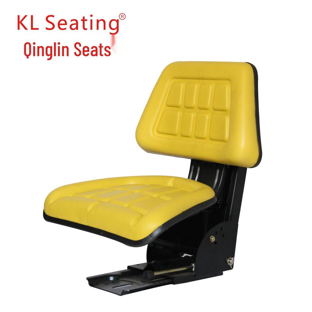 Удобные и прочные сиденья для тракторов John Deere