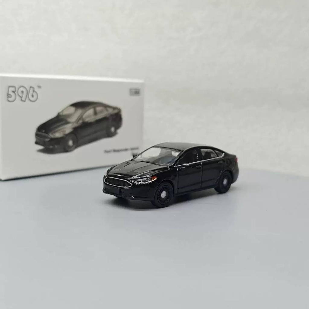596 Модель 1:64 Пригородный H1 Экспресс-фургон Вагнер Виктория Корона Несколько моделей автомобилей из сплава