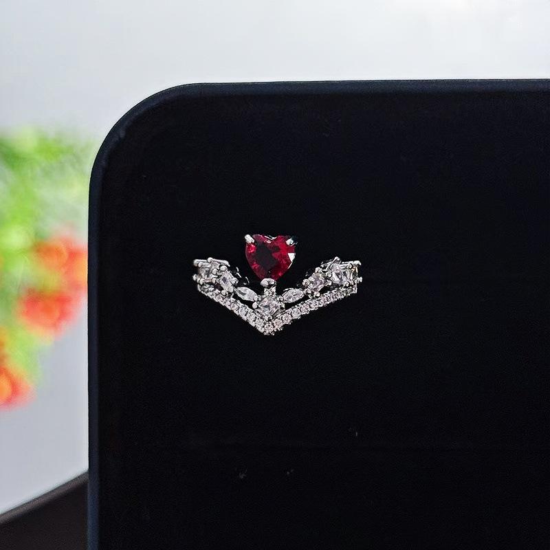 Blood Red Zircon Four-Leaf Clover Love Open Ring Female Retro Niche Design High-End Personality Index Finger Ring