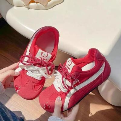 Высококачественные и универсальные красные кожаные туфли на платформе для новых осенних студенток