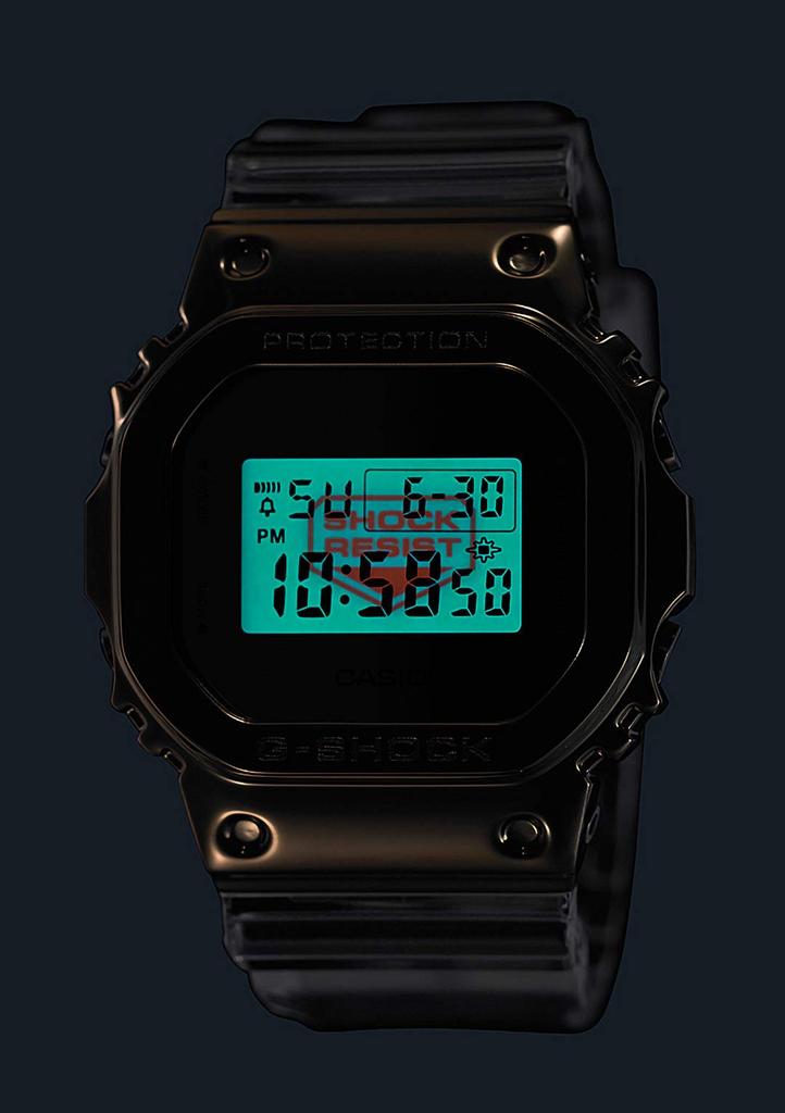 Часы Casio G-Shock, GM-5600SG-9JF, Мужские, Прозрачные, Металлическая крышка, Оригинальный японский продукт