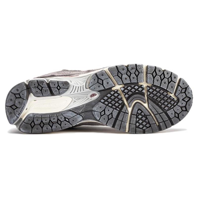 New Balance Кроссовки 2002R Protection Pack Китайский Новый год Пыльно-лиловые M2002RDY