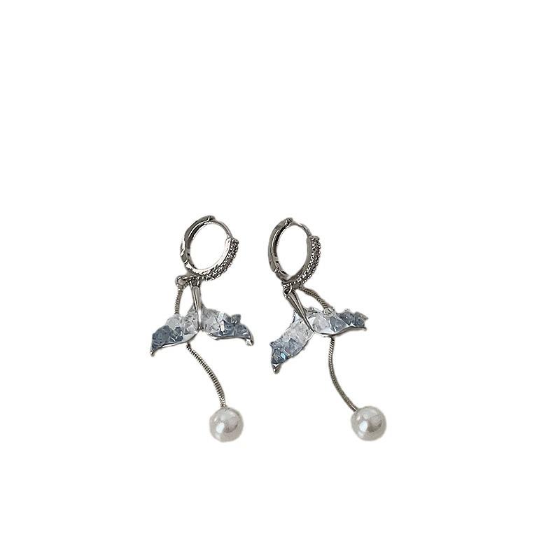 Длинные серьги с синими кристаллами в форме рыбьего хвоста для женщин, дизайнерские, с чувством индивидуальности, простые, универсальные, темпераментные, модные серьги-гвоздики