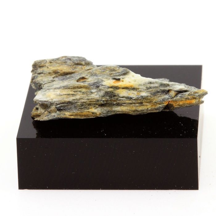 Chromite + Pyrite 20.5 carats