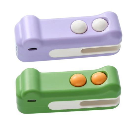 Mini Sealing Machine for Plastic Bags Handheld Heat Sealer Machine USB Charging Portable Bags Sealer for Snacks Fruit Spices