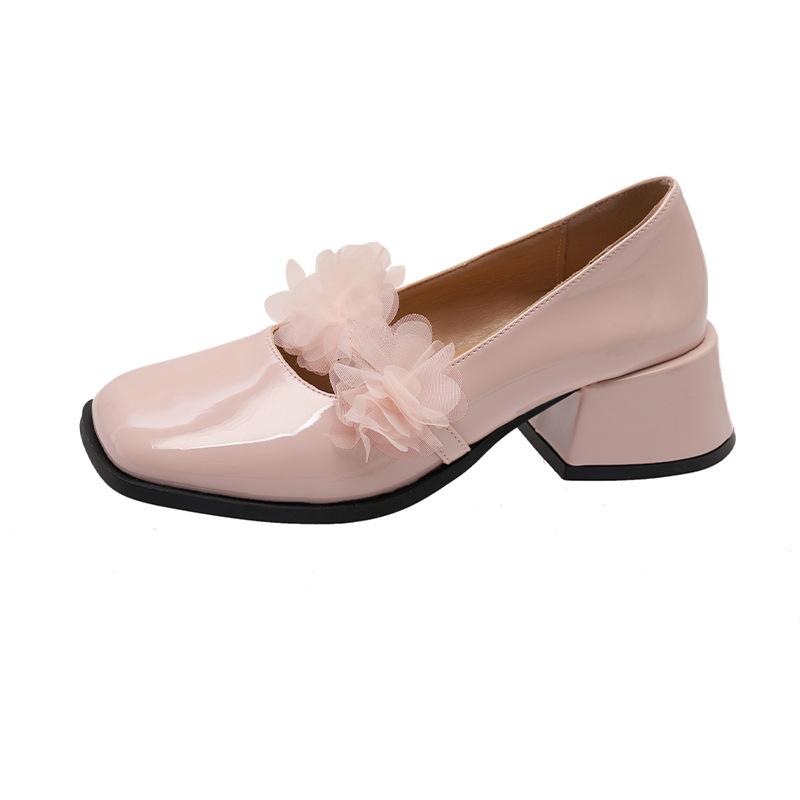 Новые туфли Мэри Джейн 2025 года, маленькие кожаные туфли с бантом, с открытым верхом, на квадратном каблуке, модные и удобные женские маленькие кожаные туфли, очень просты в носке