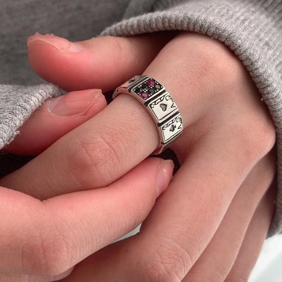 Charming Exaggerated Wear Resistant Knuckle Ring Playing Cards Open Cuff Finger Women Jewelry