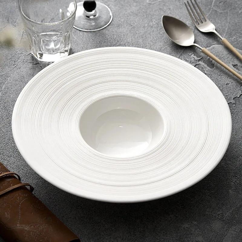 Простая белая керамическая посуда для приготовления пищи, скандинавский ресторан, молекулярная кухня, основное блюдо, креативная паста, десертная тарелка, столовая посуда