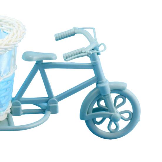 Трехколесная корзина для цветов Имитация плетения из ротанга Декоративная корзина для сервировки конфет Трехколесная кашпо Подставка для цветов для цветочной композиции Вечеринка