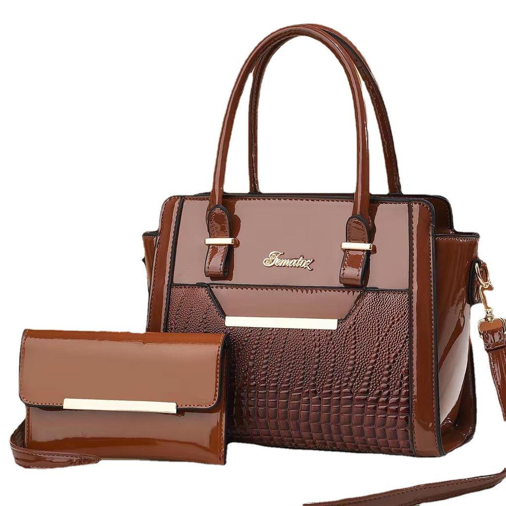 2024 New Large Capacity One Shoulder Handbag Women's Retro Bag