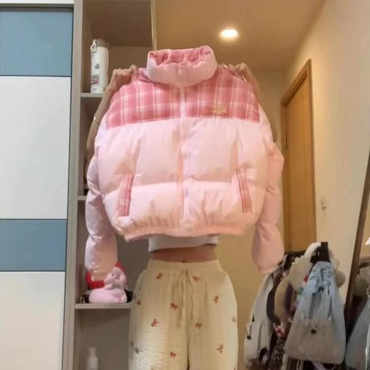 Куртка зимняя новая с воротником-стойкой, короткая, утолщенная, тепловая, в клетку, универсальная, с контрастной цветной вставкой, на хлопковой подкладке