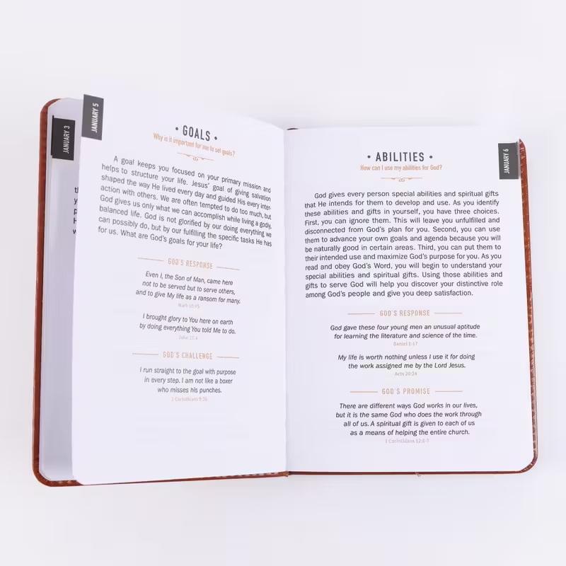 Одна минута с Богом для мужчин: Книга ежедневных размышлений на 365 дней Планировщик ежедневного чтения Библии и молитвы с 365 подсказками Христианский подарок