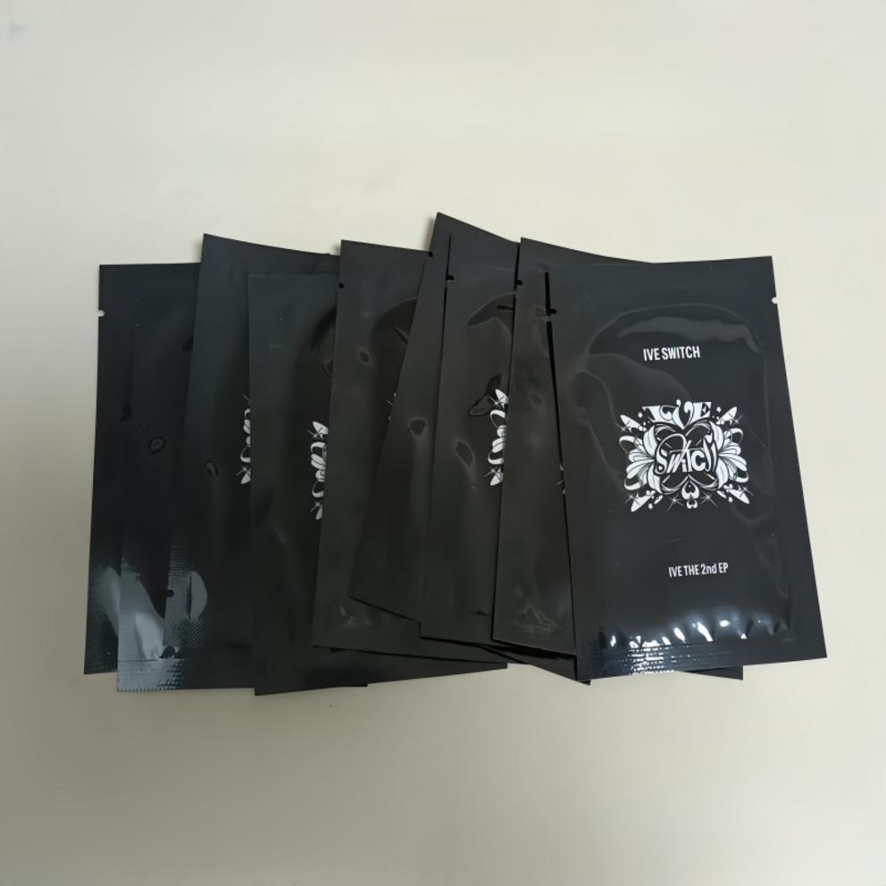 Айв Свитч Минини Лайн Френдс Фотокарточка 1 пачка (3 листа) Неоткрытый (Внутренняя доставка)