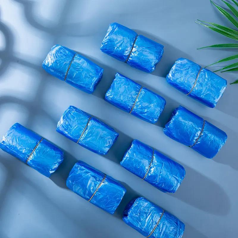 Водонепроницаемые Нескользящие Одноразовые Бахилы, Комнатные Бахилы для Студентов, ПЭ Пластик и Нетканый Материал, Утолщенные для Защиты от Дождя.