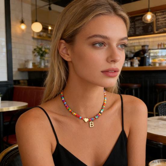 Колье-чокер с бусинами для женщин, разноцветное колье с бусинами, колье с подвеской-буквой, чокер с сердцем, подарок на день рождения для девочек, жены, девушки
