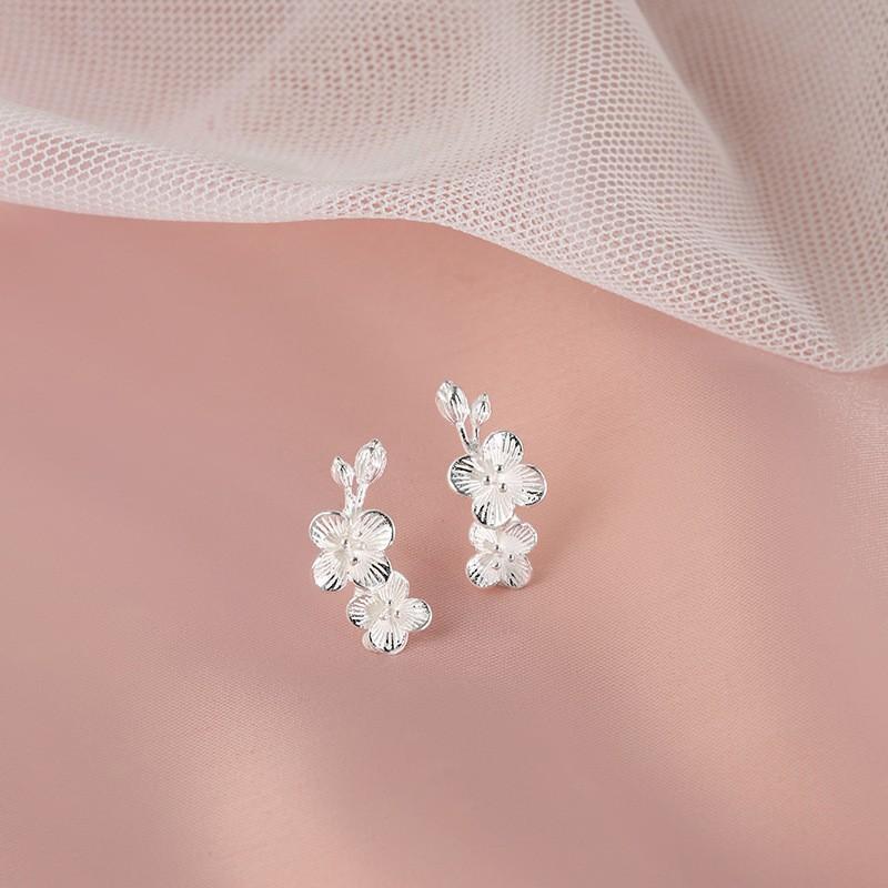 Серьги-гвоздики с матовыми цветами, милые литературные супер-феи, милые девушки, романтические серьги с цветущей вишней, ветки, листья, цветки сливы, серьги-гвоздики