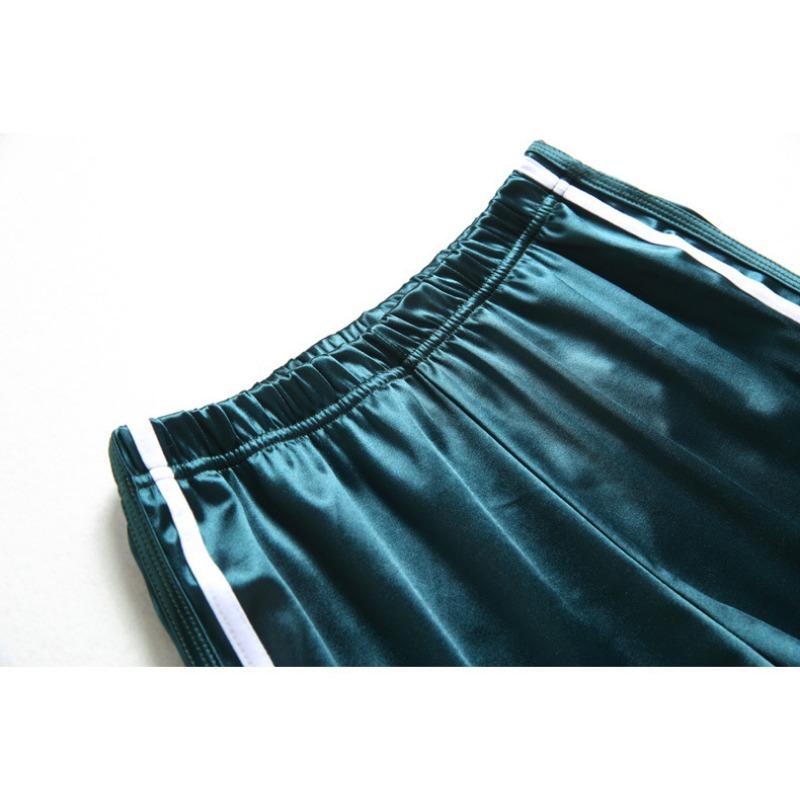 Шорты женские летние женские новые стили Европа и США мода все гладкое эластичное движение