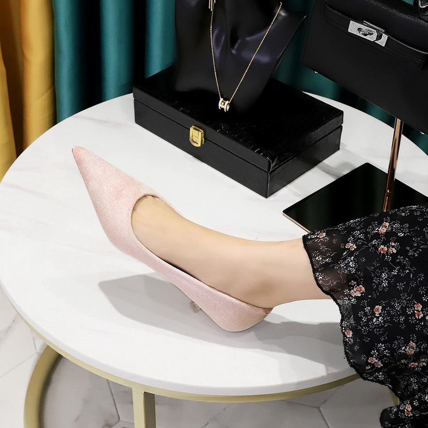 237-6 Европейская и американская мода простые банкетные женские туфли тонкий каблук средний каблук неглубокий носок заостренная головка утолщенная бархатная поверхность бархат Xishi