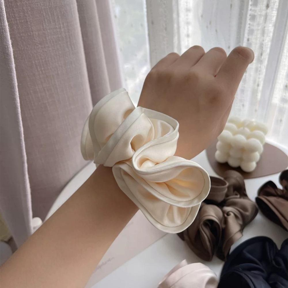 2023 Элегантная атласная резинка для волос Эластичные резинки для волос Держатель для хвостика Большие скранчи Резинка