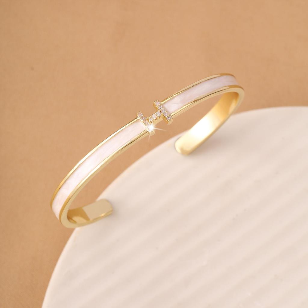 Цирконовый браслет-кафф для открывания писем: Роскошный браслет для поездок на работу, Изысканная модная бижутерия для женщин, Издание 2025 года.