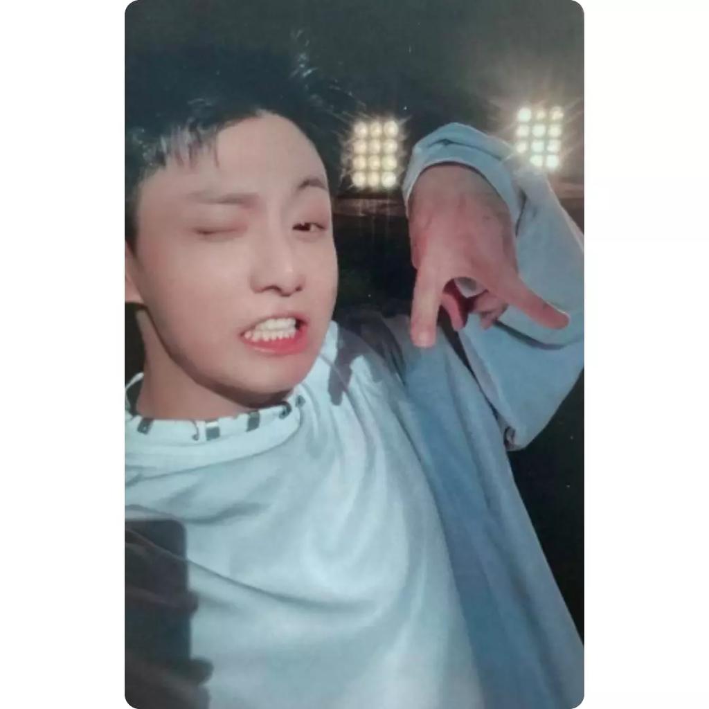 BTS ЧОНГУК l Я ВСЕ ЕЩЕ ДВИГАЮСЬ ЯПОНИЯ БЛАГОТВОРИТЕЛЬНОСТЬ Официальная Фотокарточка КИНО Чон Чонгук