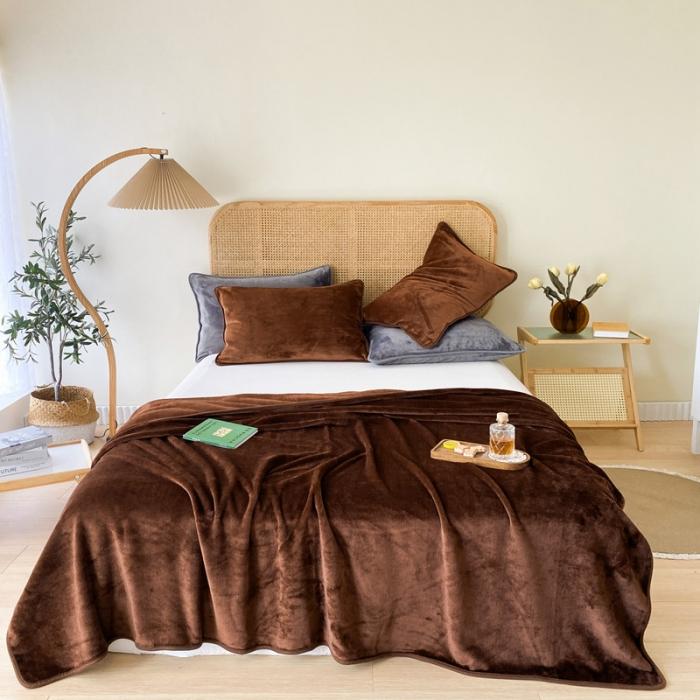 Фланелевое флисовое одеяло Теплые плюшевые бархатные пледы Темно-зеленое постельное белье Простыня Покрывало Домашний текстиль 200*230см Летнее одеяло