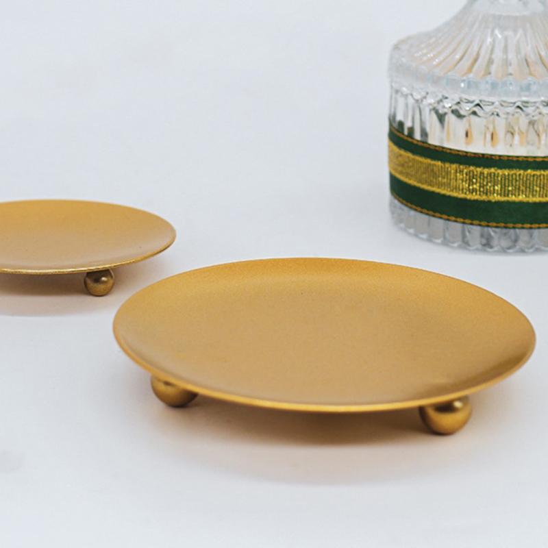 Mini Wrought Iron Candle Holder Creative Simple Geometric Saucer Romantic Candle Cup Table Decoration