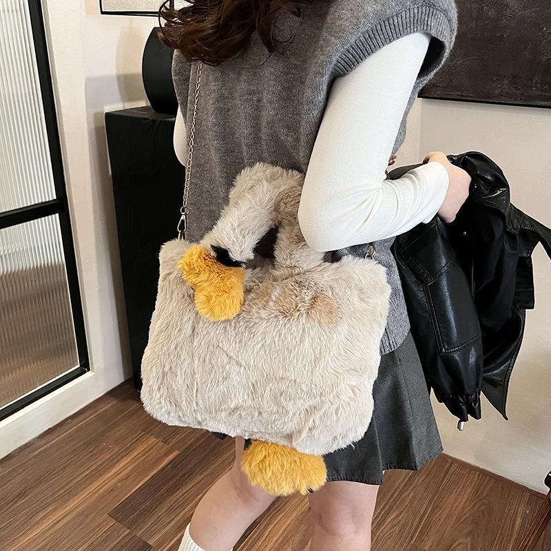 Cute Cartoon Big White Goose Bag Women's 2025 New Plush Handbag Chain Shoulder Bag Trendy Fluffy Tote Bag