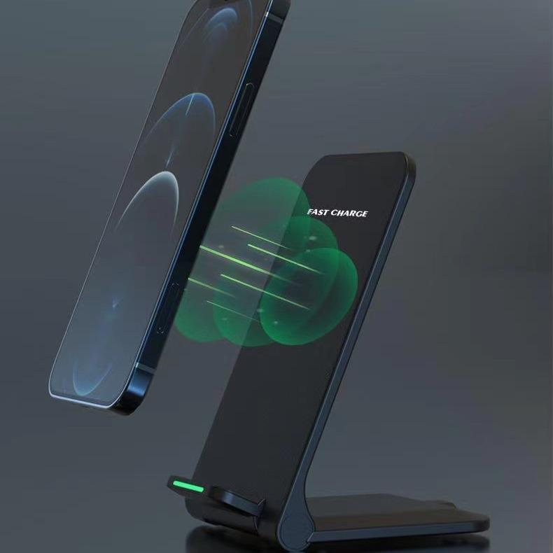 Совместимое с Apple 15 Вт беспроводное магнитное зарядное устройство для смартфонов - Бестселлер 2024 года