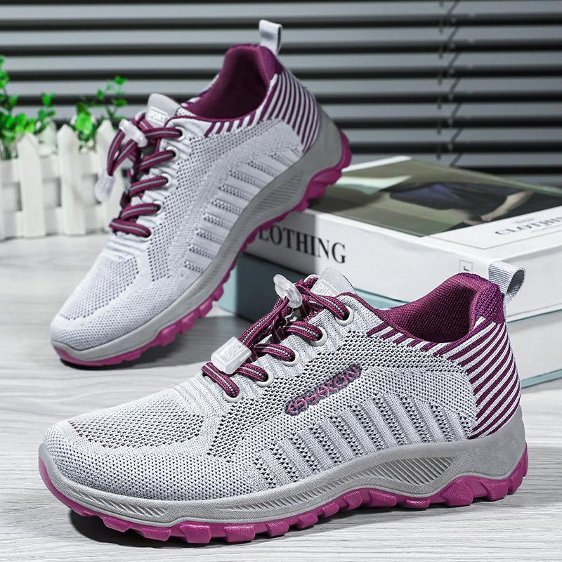 Shoes Men's New Casual Shoes Breathable and Non-smelly Feet Men's Shoes Spring Medium Walking Shoes Wear-resistant and Comfortable Sports Shoes